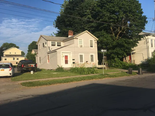 150-152 S Fulton St, Auburn, NY 13021