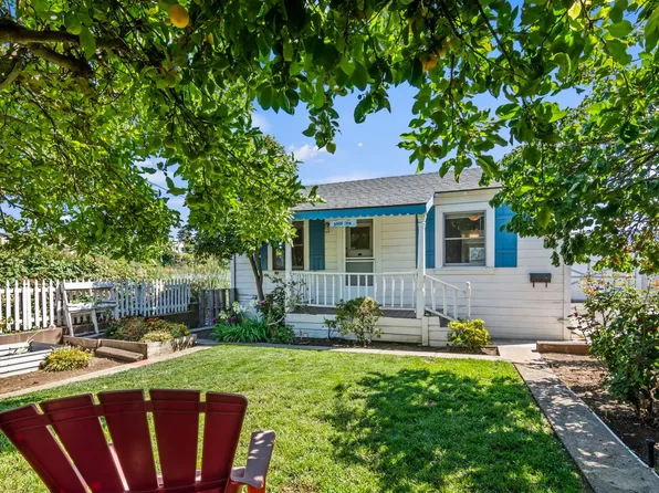 676 W I St, Benicia, CA 94510