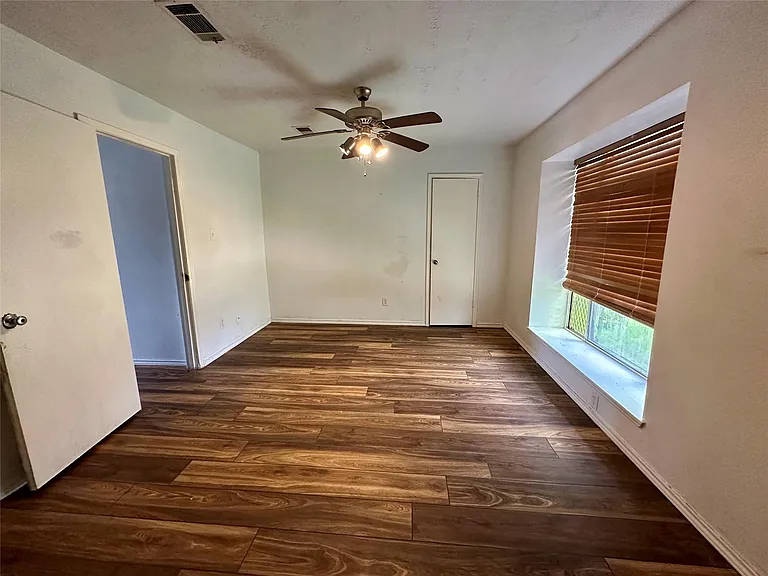 13517 Castilian Dr #1 — Photo 14