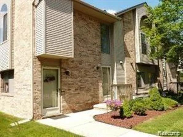 42803 Lilley Pointe Dr #139, Canton, MI 48187