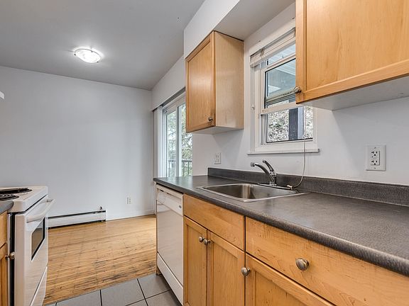 3rd image of 1985 W 8th Ave #203