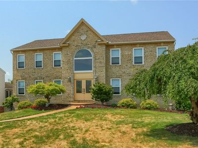 1442 Iroquois Dr, Pittsburgh, PA, 15205