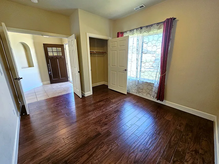 2817 Tuscanna Dr — Photo 8