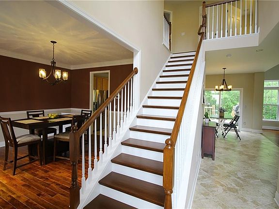 2nd image of 10129 Brushwood Dr