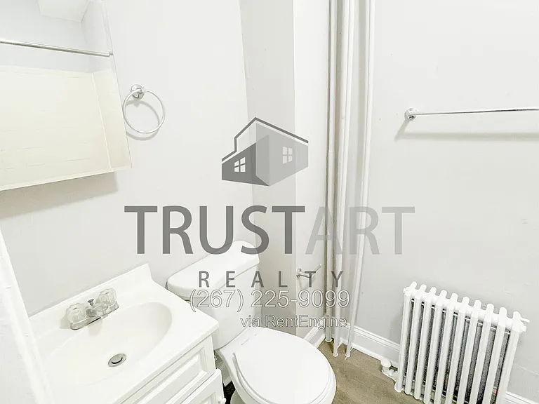 2321 N 25th St #1 — Photo 5