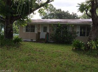 518 Magnolia Ave, Lehigh Acres, FL 33972