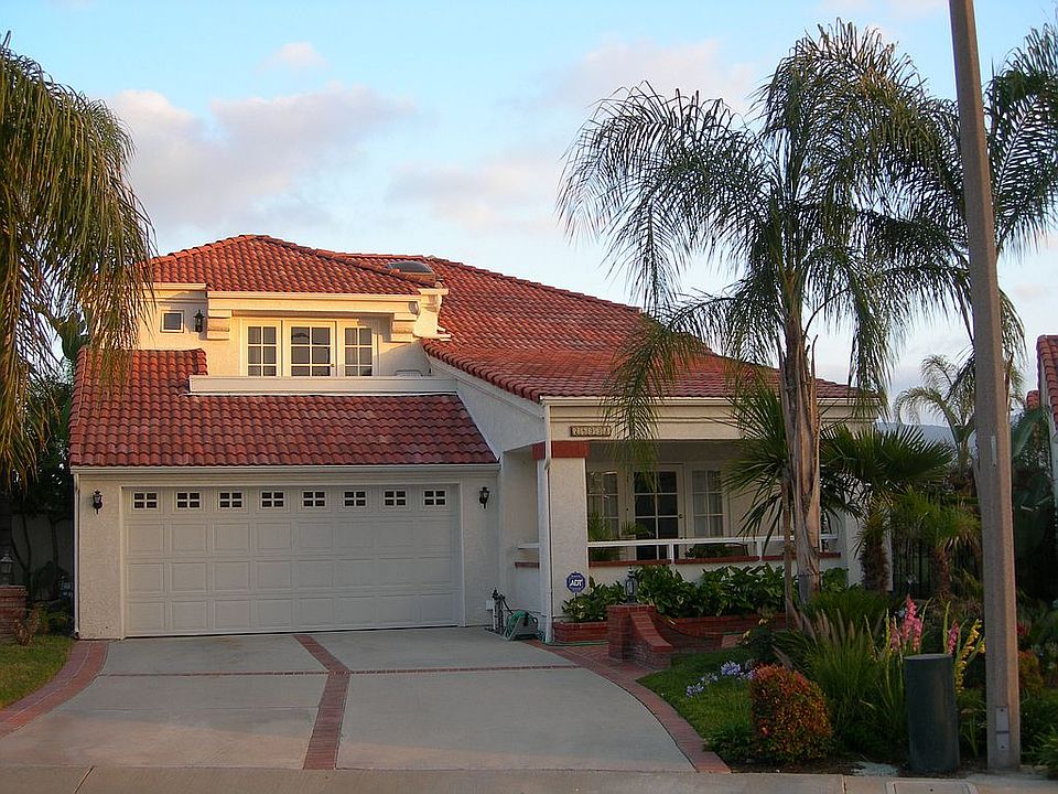 1st image of 25933 Sardinia Ct