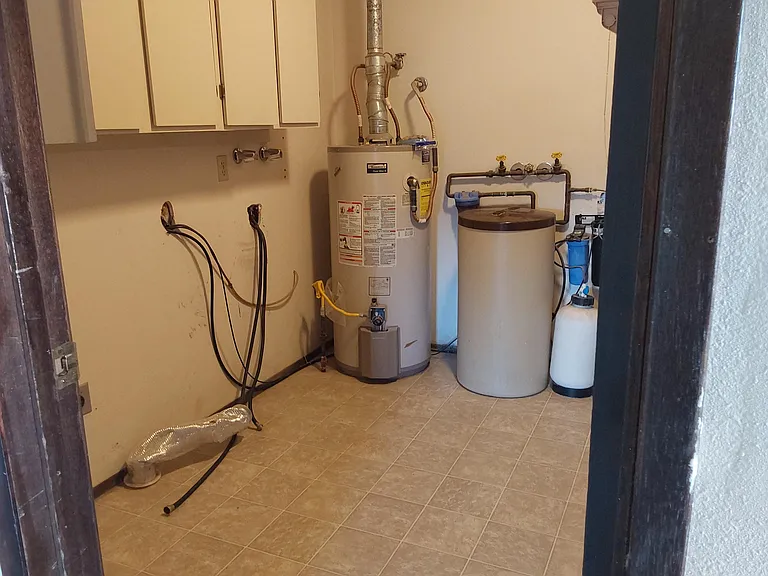 207 Jackson St — Photo 15