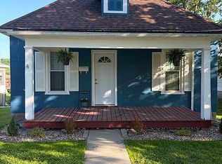 3409 Saint Charles St, Hannibal, MO 63401