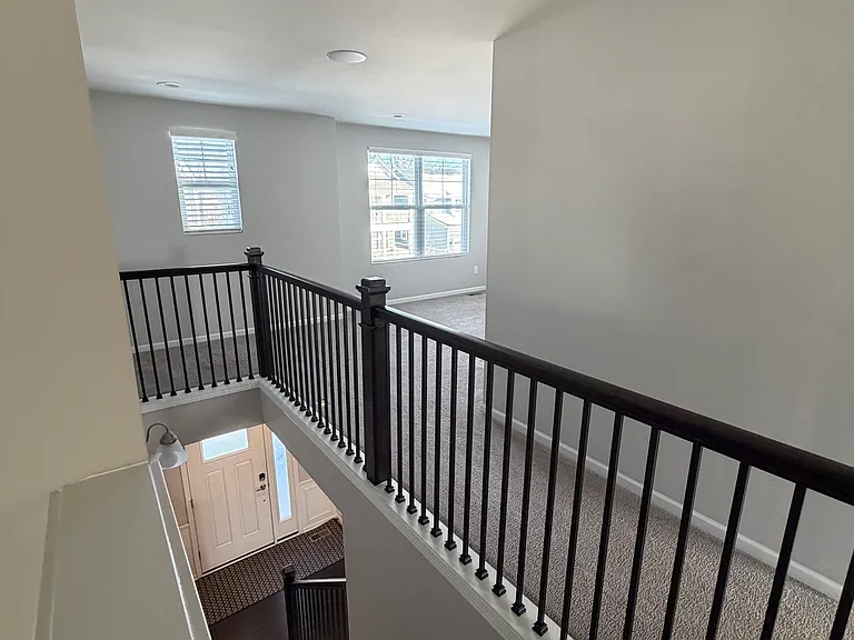 31065 Tremont Ln — Photo 32