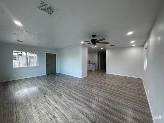 4th image of 3535 Stine Rd #48