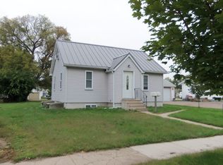 513 E 8th St UNIT 1, Morris, MN 56267