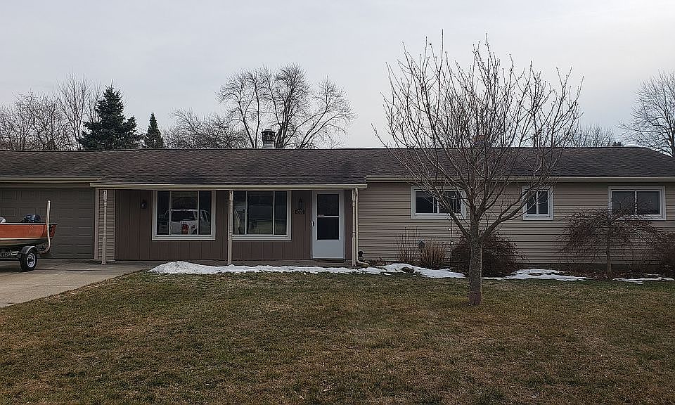 1st image of 4595 Pelton Rd