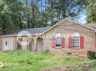 2500 Dorita Ct, Morrow, GA 30260