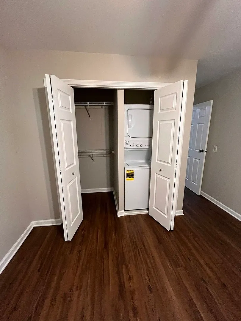 1 bed, 850 sqft, $1,650 — Photo 4