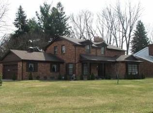 2344 W Grecourt Dr, Toledo, OH 43615