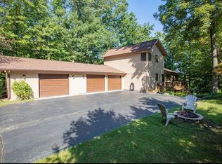 11008 Corey Lake Rd, Three Rivers, MI 49093