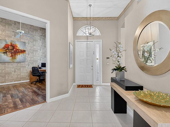 5th image of 6795 Fairway Lakes Drive