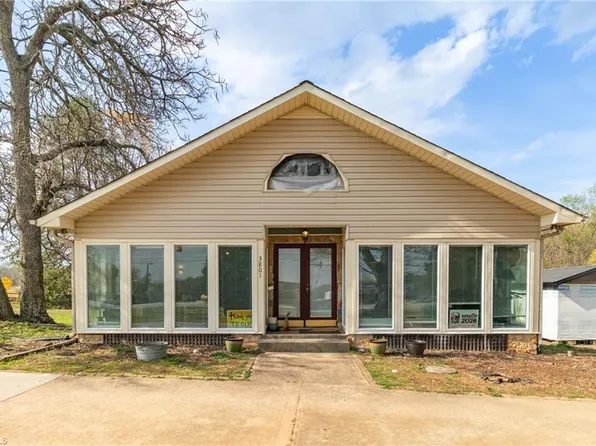 3801 Oak Ridge Rd, Summerfield, NC 27358