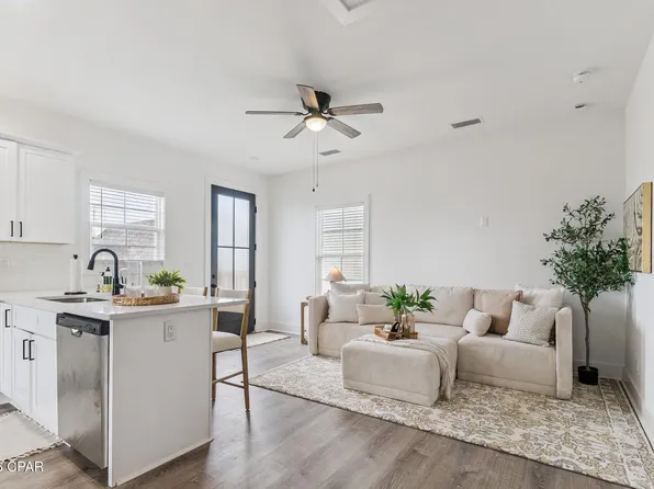 211 Cicero St, Panama City Beach, FL 32407