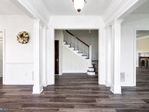 3rd image of 6957 Amber Fields Ct
