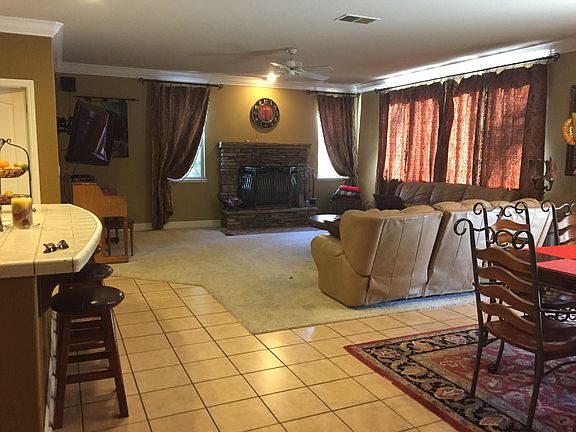 4th image of 1633 Diamond Woods Cir