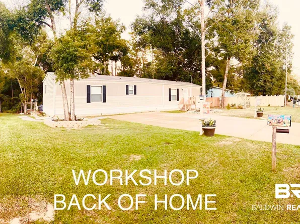 1757 Spanish Cove Dr S, Lillian, AL 36549