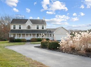 69 Middle Rd, Preston, CT 06365