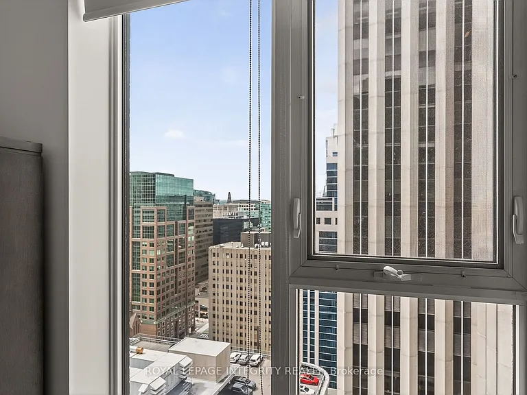 40 Nepean St #2102 — Photo 29