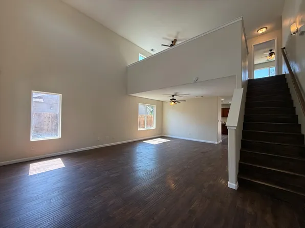 1865 N Ellendale Ave, Fresno, CA 93722