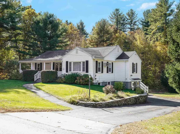 19 Simpson Road, Pelham, NH 03076