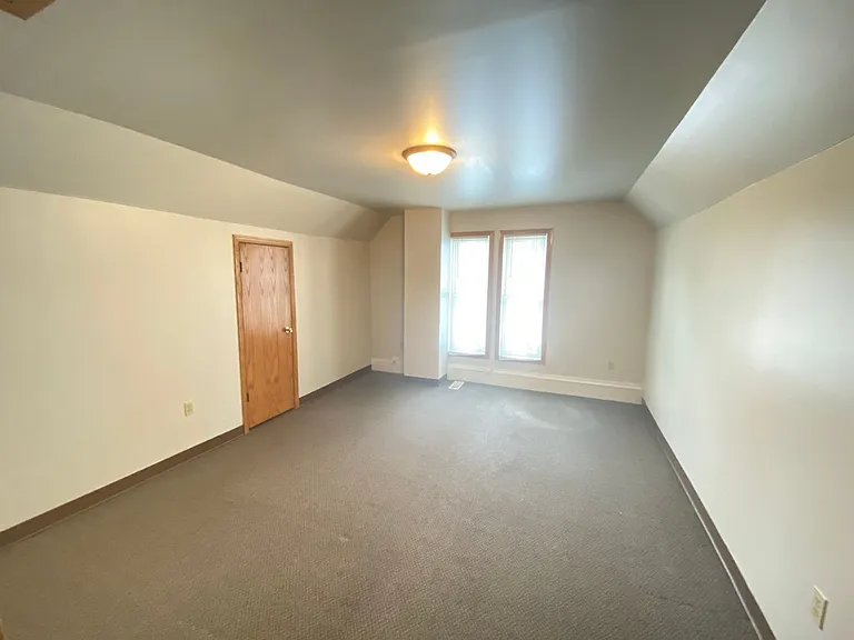 2311 Olive Street — Photo 25