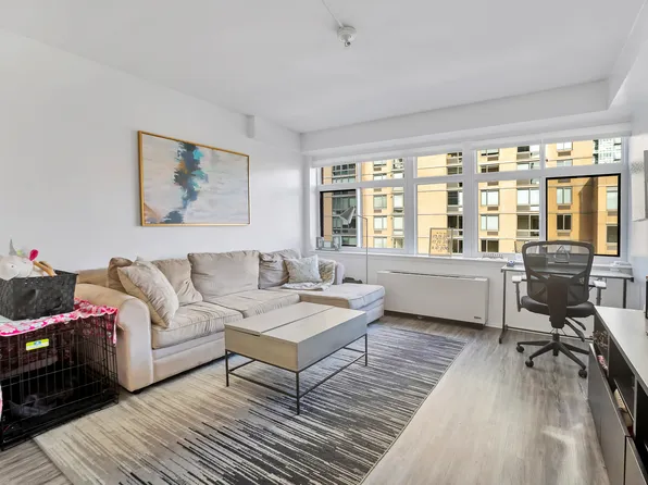 474 48th Ave, Long Island City, NY