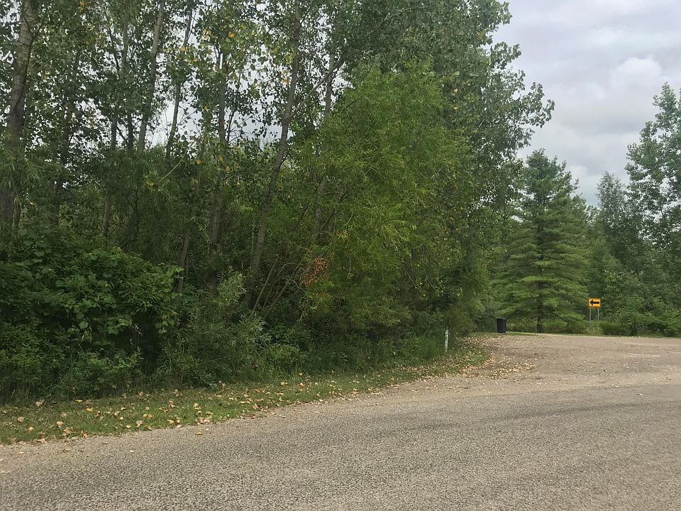 1st image of Fawn Dr