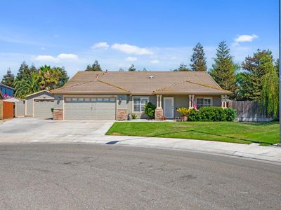 1162 Michelle Ct, Ripon, CA, 95366