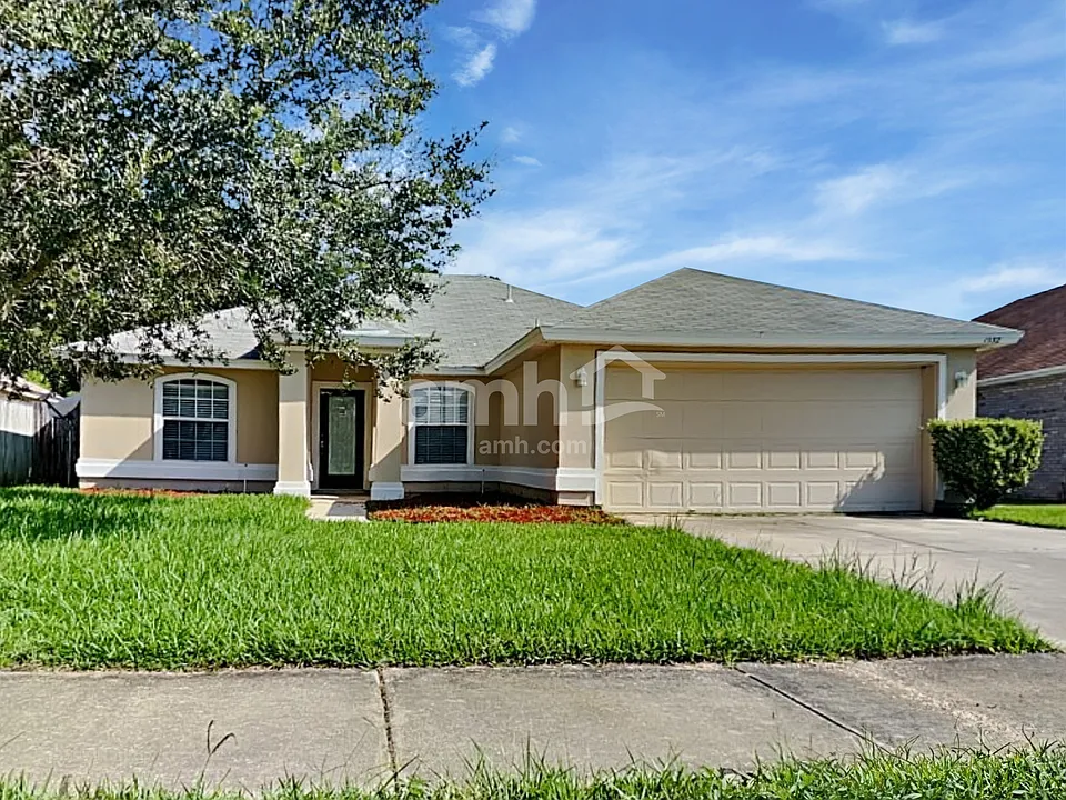 1532 Backwater Dr