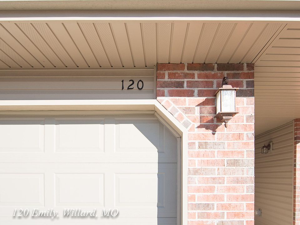 1st image of 120 Emily Ln