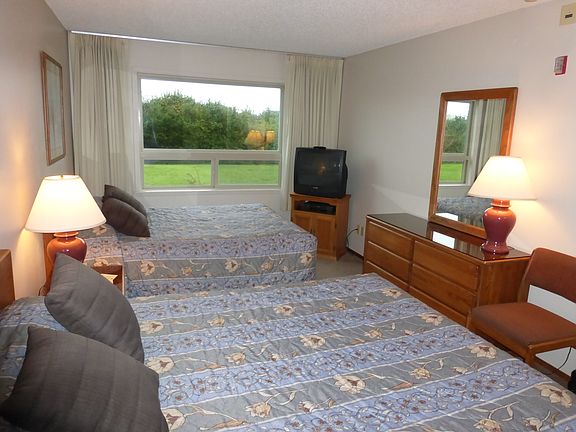 2nd image of 643 Ocean Shore Blvd #109