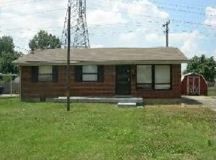 2418 Paddock Ln, Louisville, KY 40216