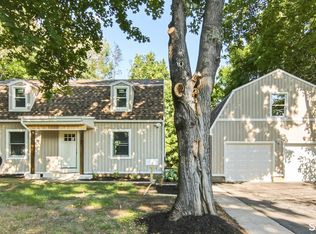 16 Deepwood Drive, Cheshire, CT 06410