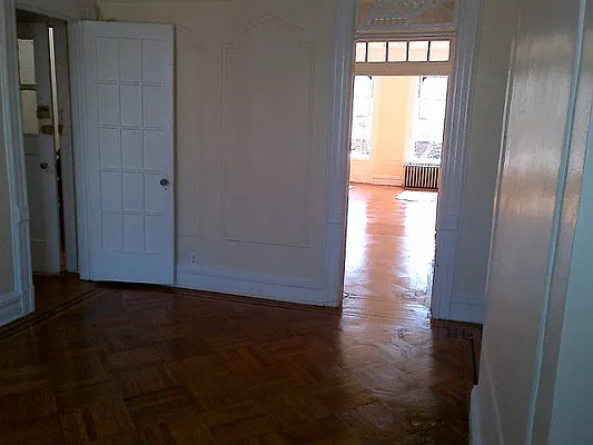 Rented by Flateau Realty | media 15