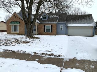 8409 Christiana Ln, Indianapolis, IN 46256