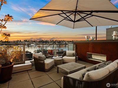 2832 Fairview Avenue E, Seattle, WA, 98102
