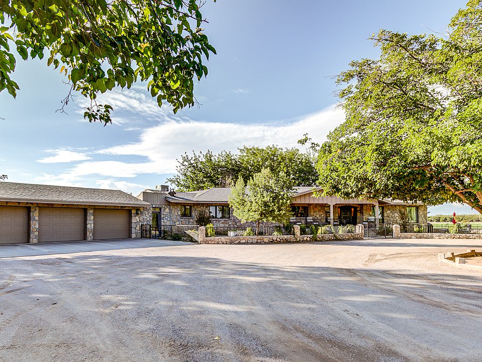 Elegant country living on a 5-acre luxury estate.