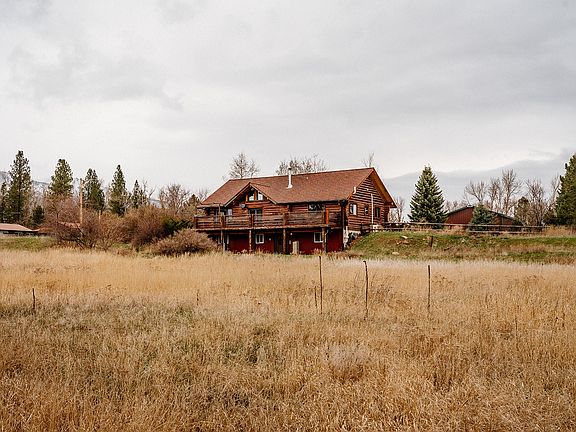 2nd image of 383 Marin Ln