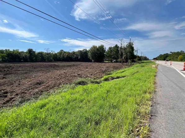 2701 Highway 62 N, Orange, TX 77632