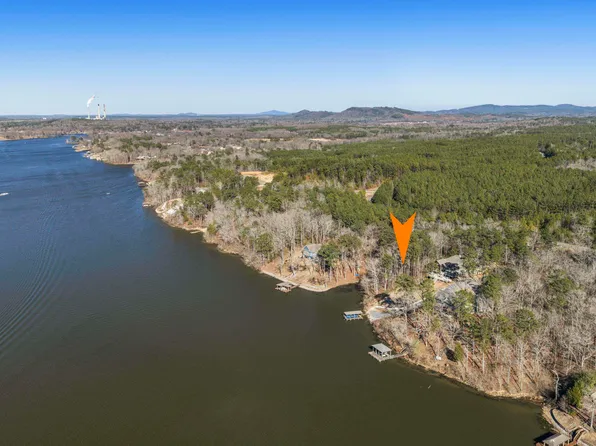 Shore Side Ln #130, Sylacauga, AL 35151