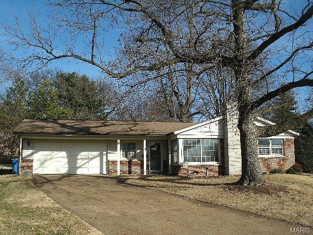 2nd image of 2275 La Grange Dr