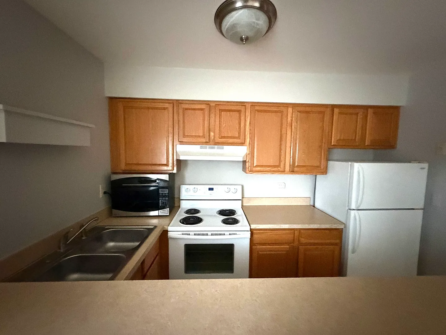 1 bed, 455 sqft, $1,575 — Photo 3