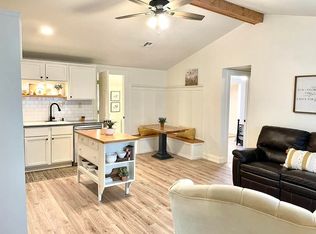 1637 Shawnee Ave, Seneca, MO 64865